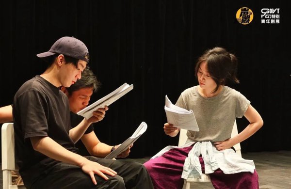 “脚本荒”的背后：新作者和新作品需要被推上舞台｜文汇·文化视点